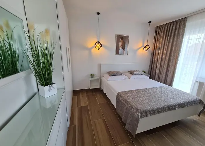 Tonka Apartament *